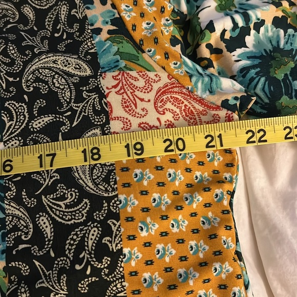 NWT Johnny Was M oversized cropped tee . - Picture 3 of 5